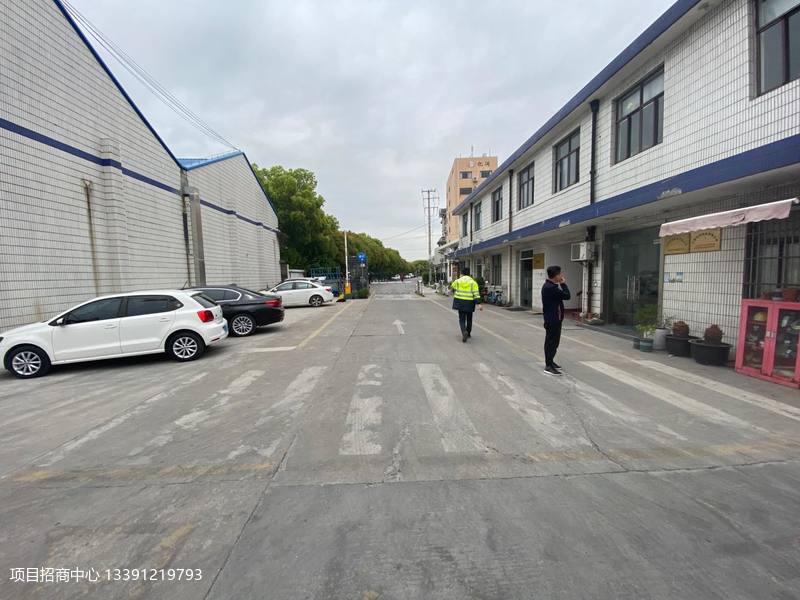 闵行莘庄工业区银都西路申南四路 纯单层仓库 可分割  500平 740平厂房仓库出租