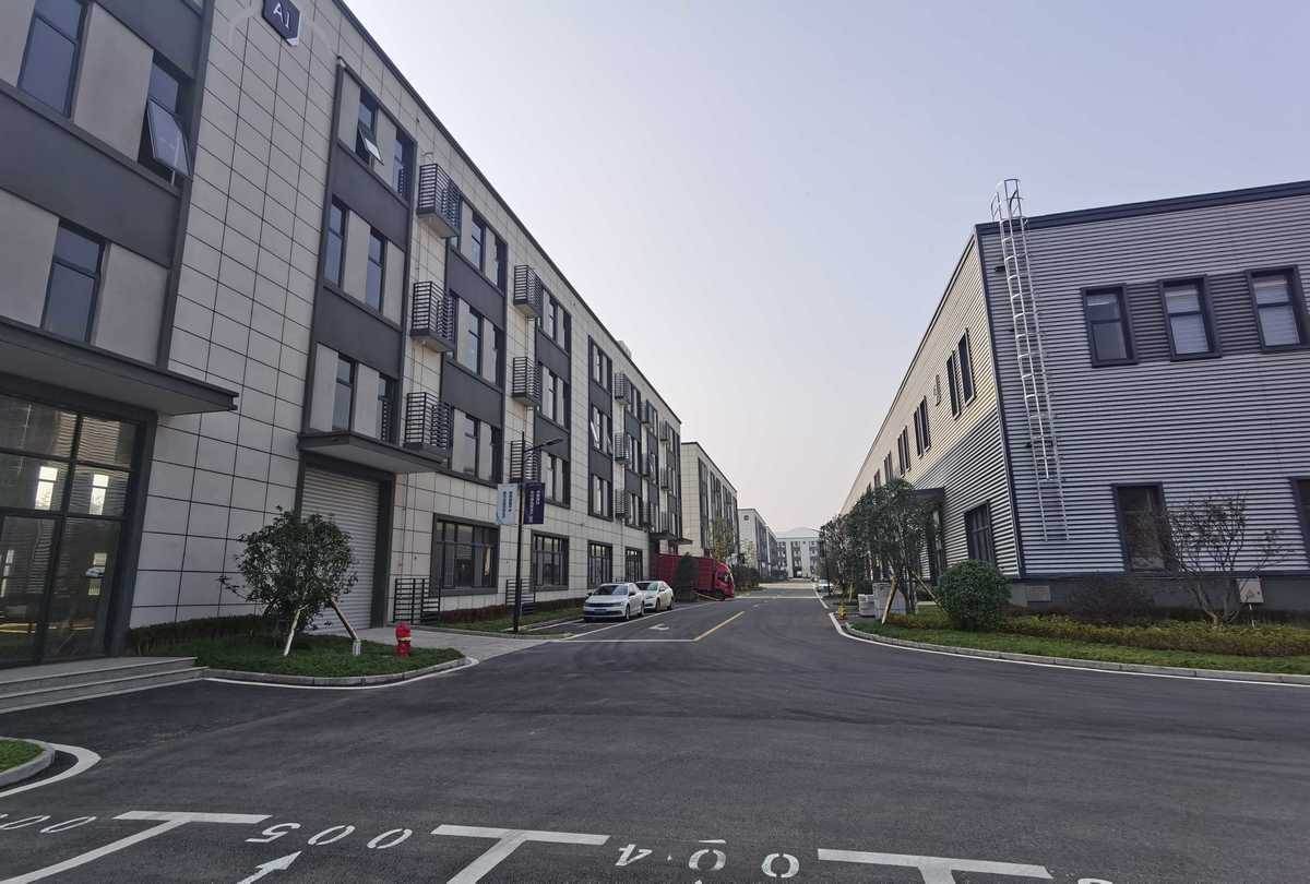开发区丹阳开发区普善工业园1100平厂房出租，配套完善