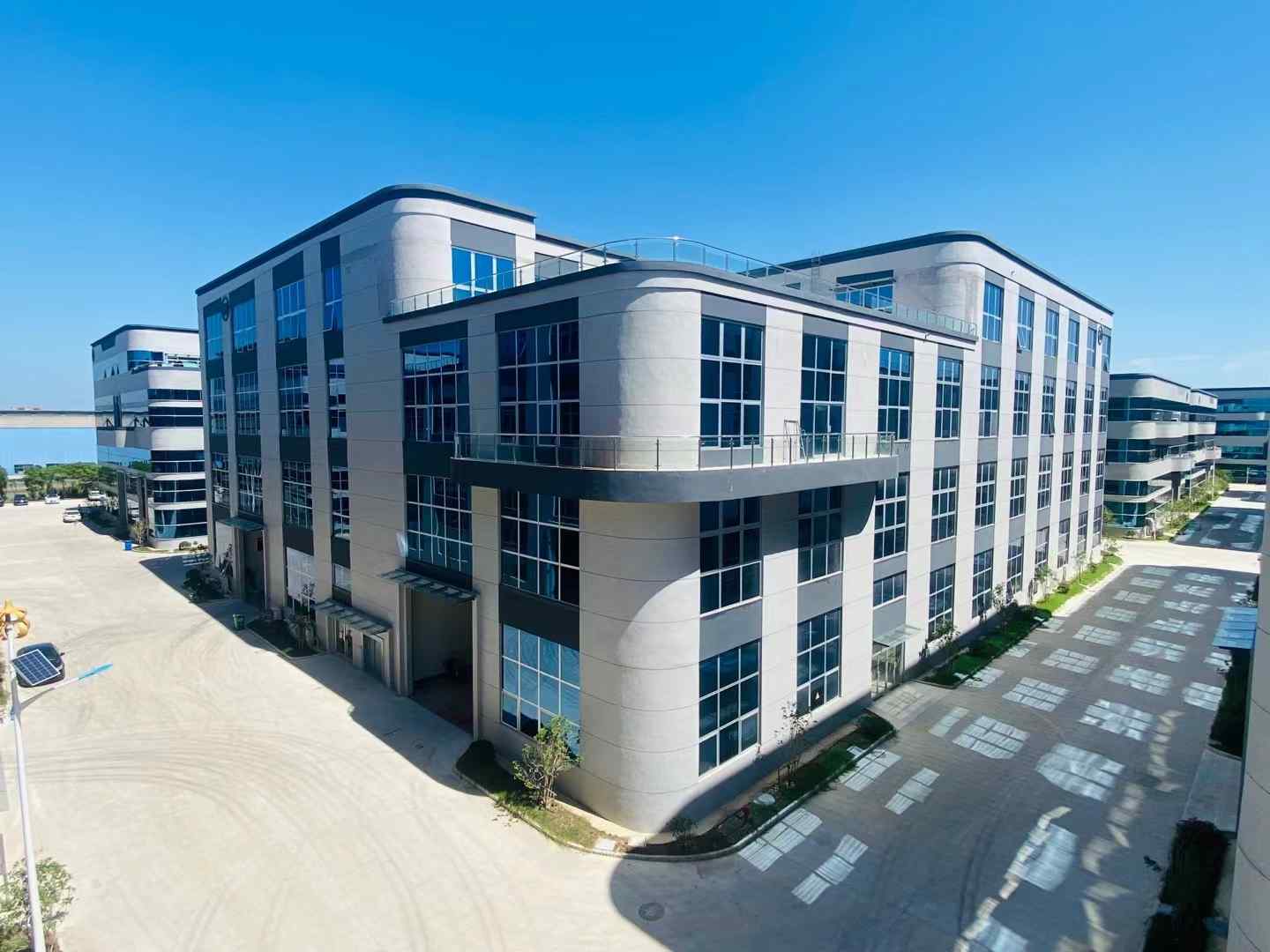 北京济宁西城房屋｜带院子 近大路兖州西城150平厂房出租，配套完善
